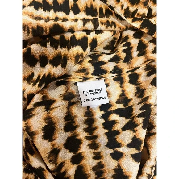 Calvin Klein Animal Print Short Sleeves Cute Blouse Size Medium - Picture 5 of 7